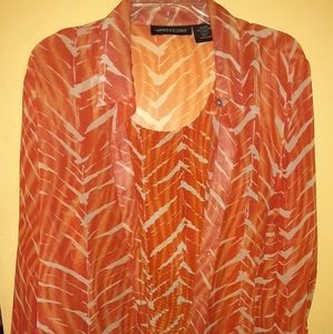 Ladies two piece tank top and blouse.